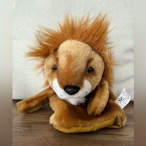 Vintage AMI corporation‎ realistic lion hand puppet